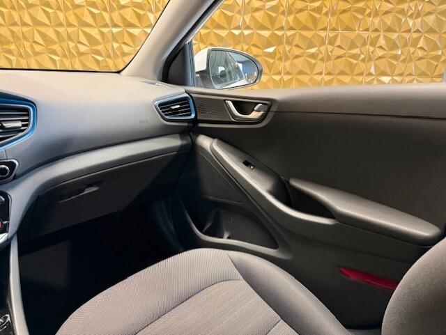 Hyundai Ioniq 1.6 Hybrid DCT Style
