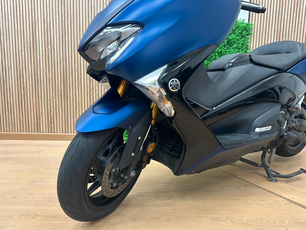 YAMAHA TMAX T MAX T-MAX 530 DX 2019 - DA 129€ AL MESE