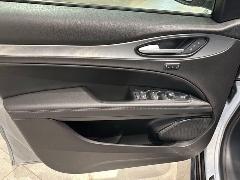 Alfa Romeo Stelvio 2.2 210 CV Veloce AT8 Q4