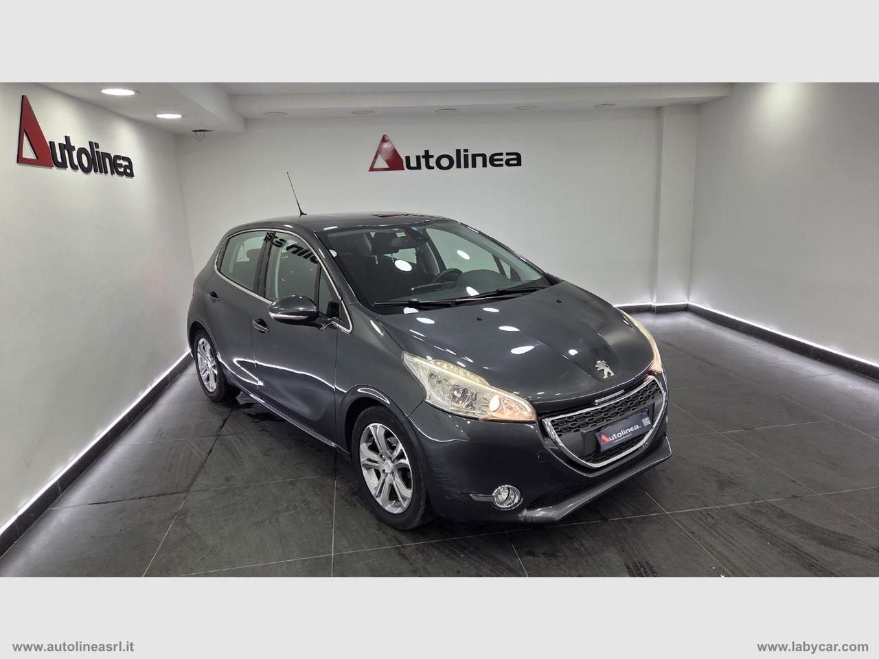 PEUGEOT 208 1.4 HDi 68 CV 5p. Allure