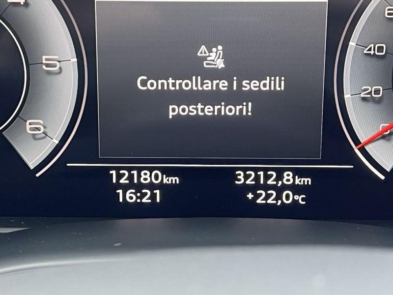 Audi Q8 50 TDI 210kW quattro tip. S Line Edition 286cv