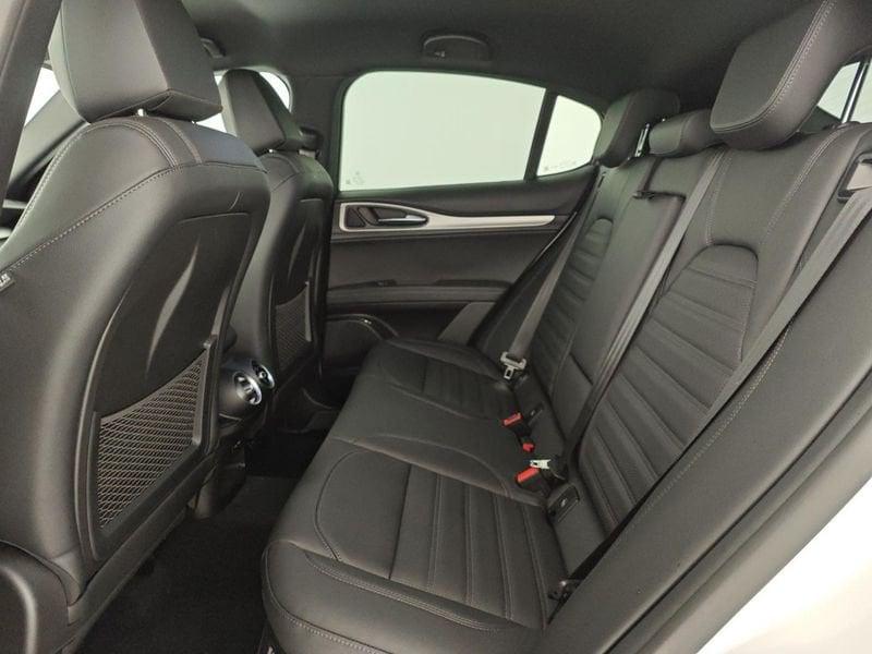 Alfa Romeo Stelvio 2.2 Turbodiesel 210 CV AT8 Q4 Veloce
