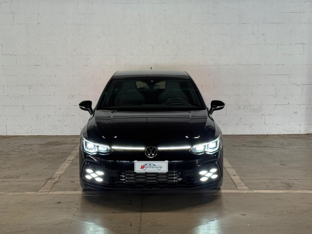 Volkswagen Golf GTI 2.0 TSI DSG PANO/DCC/MATRIX