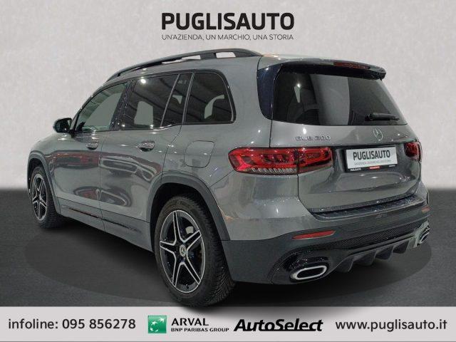 MERCEDES-BENZ GLB 200 Automatic Premium