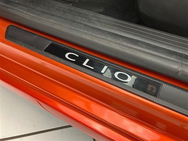 RENAULT Clio 1.0 TCe Evolution