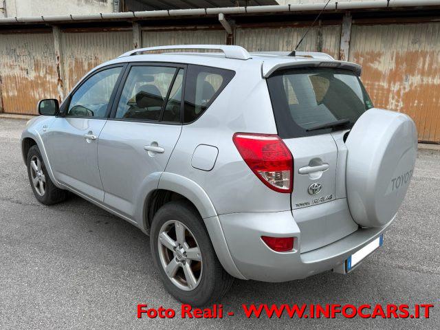 TOYOTA RAV 4 2.2 D-4D 177 CV