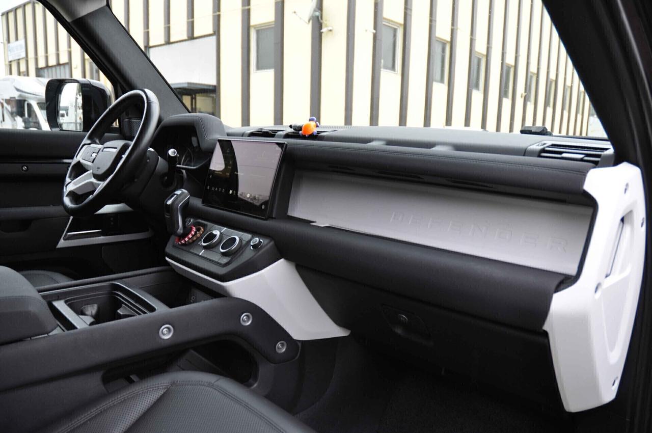 Land Rover Defender 110 3.0D I6 200 CV AWD Automatica SE