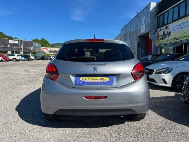 PEUGEOT 208 1° serie PureTech 82 Stop&Start 5 porte Signature