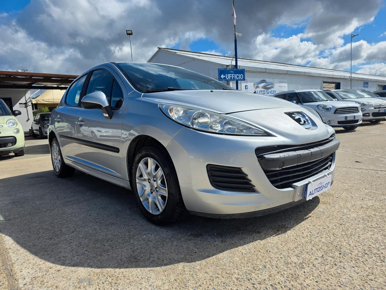 Peugeot 207 1.4 HDi 70CV 5p. X Line
