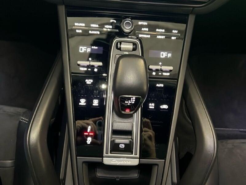 Porsche Cayenne 4.0 V8 GTS