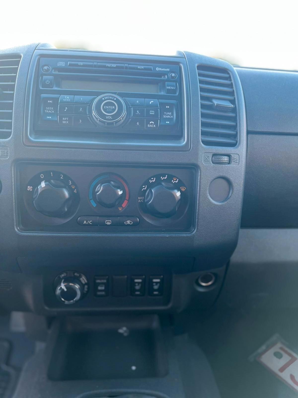 Nissan Navara 2.5 dCi 190CV 4 porte Double Cab Sport