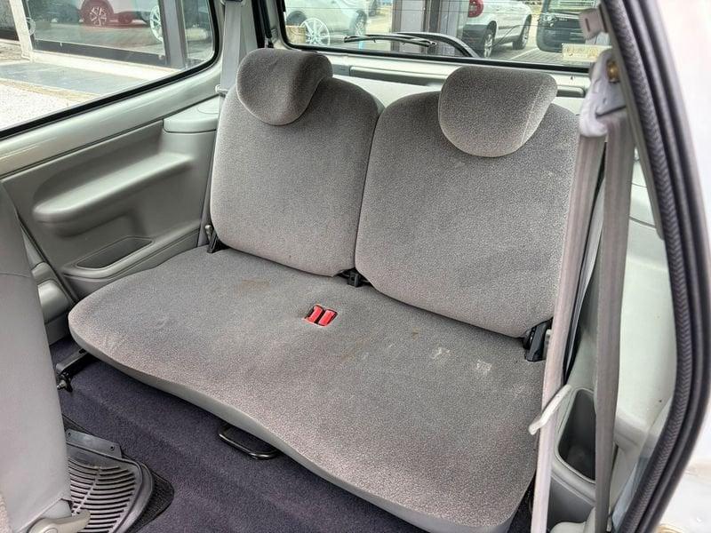 Renault Twingo Twingo 1.2 PER NEOPATENTATI GRANDINATA