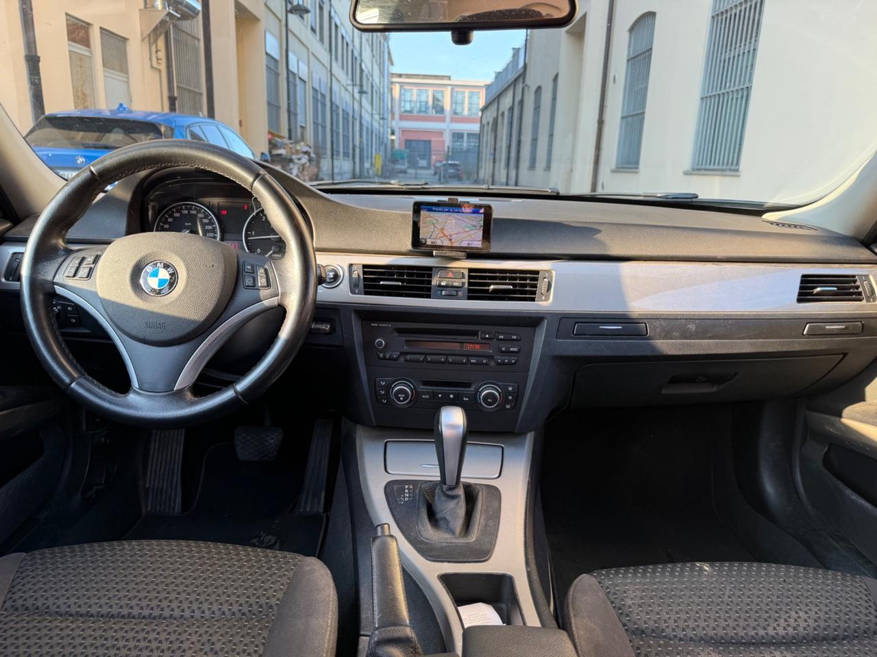 Bmw 320 SERIE 177CV ELETTA EURO 5