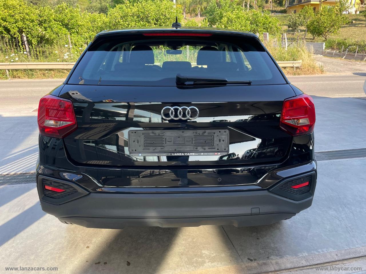 AUDI Q2 30 TDI Business Advanced