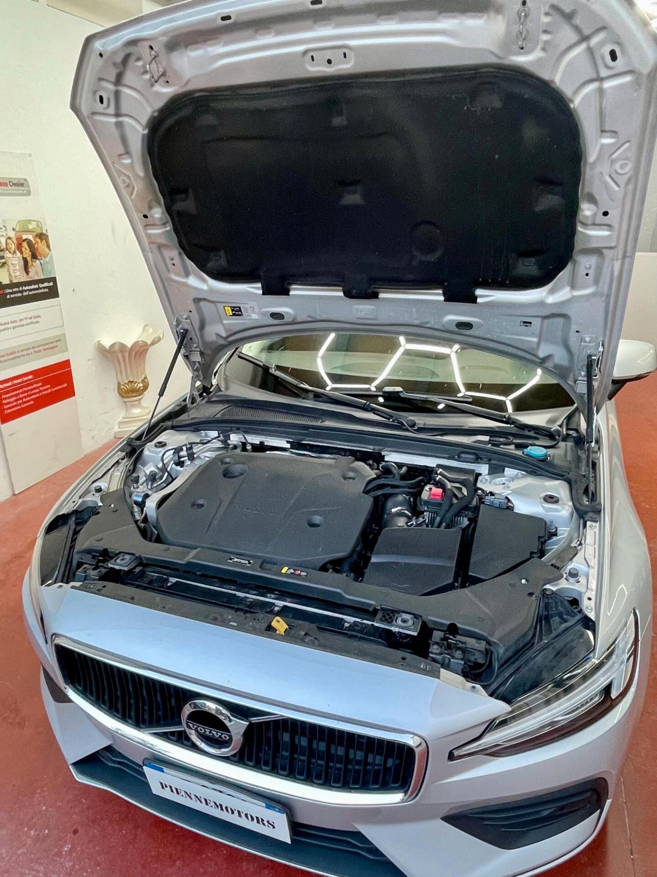 Volvo V60 B4 2.0d IVA ESPOSTA TAGLIANDI UFFICIALI VOLVO