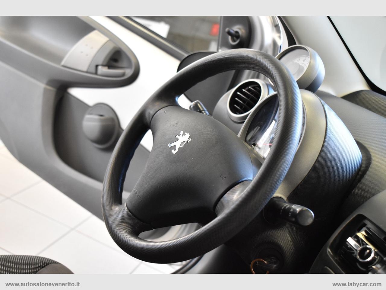 PEUGEOT 107 1.0 68 CV 5p. Plaisir