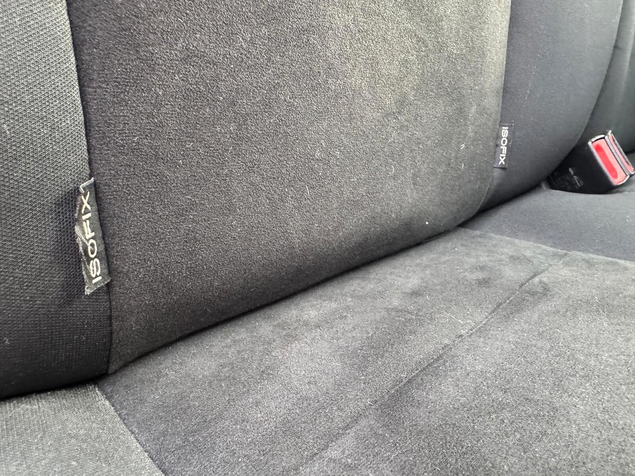 Lancia Ypsilon 0.9 TWINAIR 85CV DFN AUTOM GOLD 2012