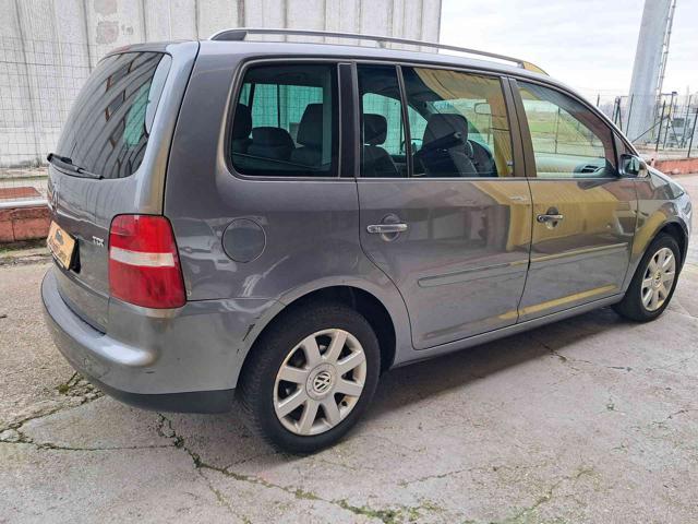 VOLKSWAGEN Touran 1.9 TDI 105CV Highline 7 posti NEOPATENTATI