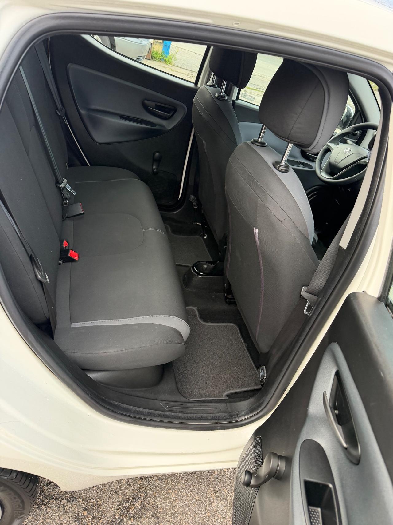 Lancia Ypsilon 1.2 69 CV 5 porte GPL Ecochic Gold