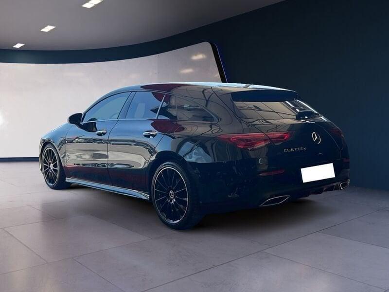 Mercedes-Benz CLA 200 d Automatic Premium