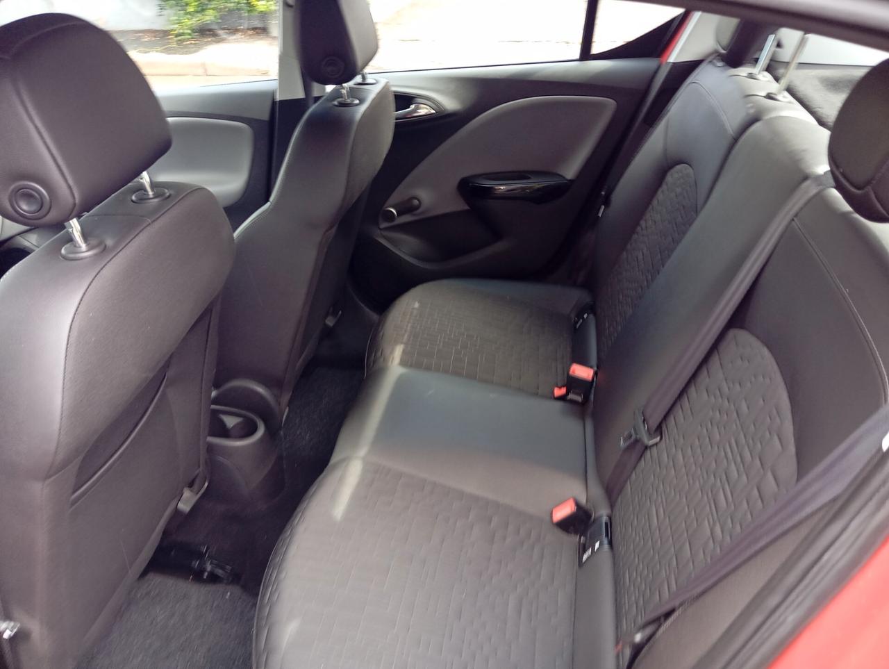 Opel Corsa 1.4 5 porte Cosmo Permute