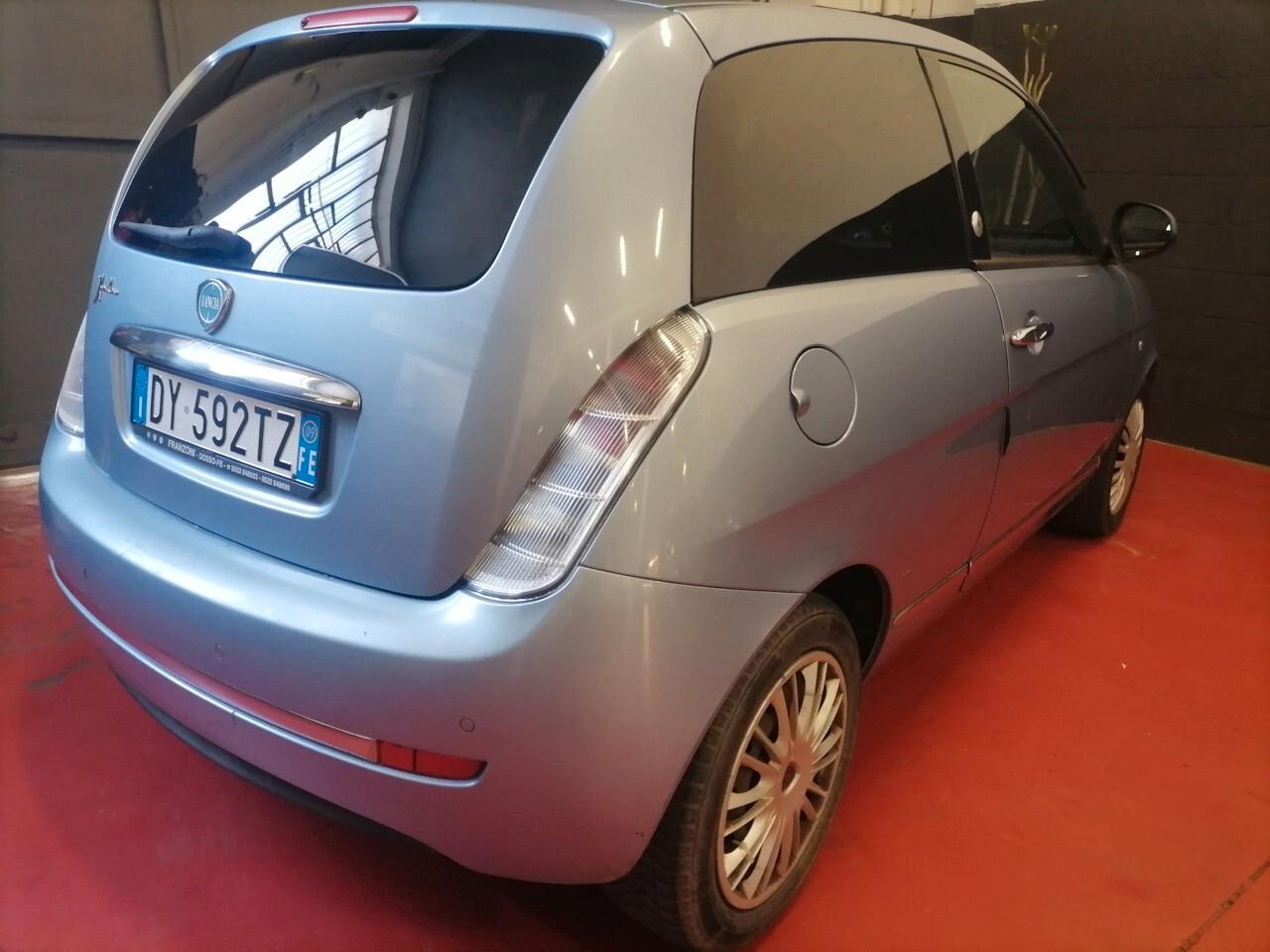 Lancia Ypsilon 1.4 E-Collection Ecochic GPL