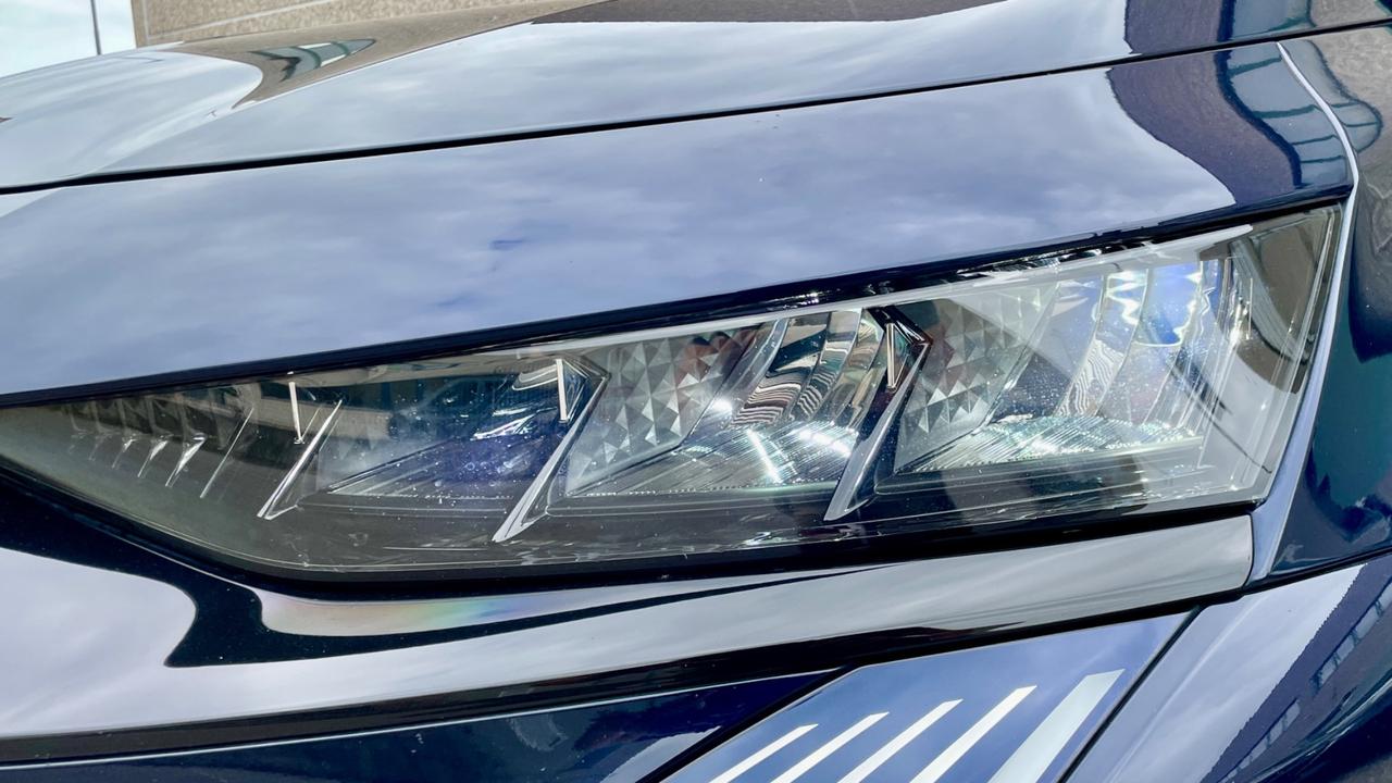 DS7 BLUEHDI 1.5 OPERA 130CV - INTERNI IN ALCANTARA, FULL LED, NEOPATENTATI