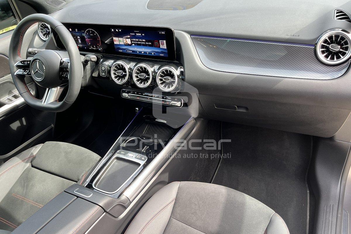 MERCEDES GLA 180 d Automatic AMG Line Premium