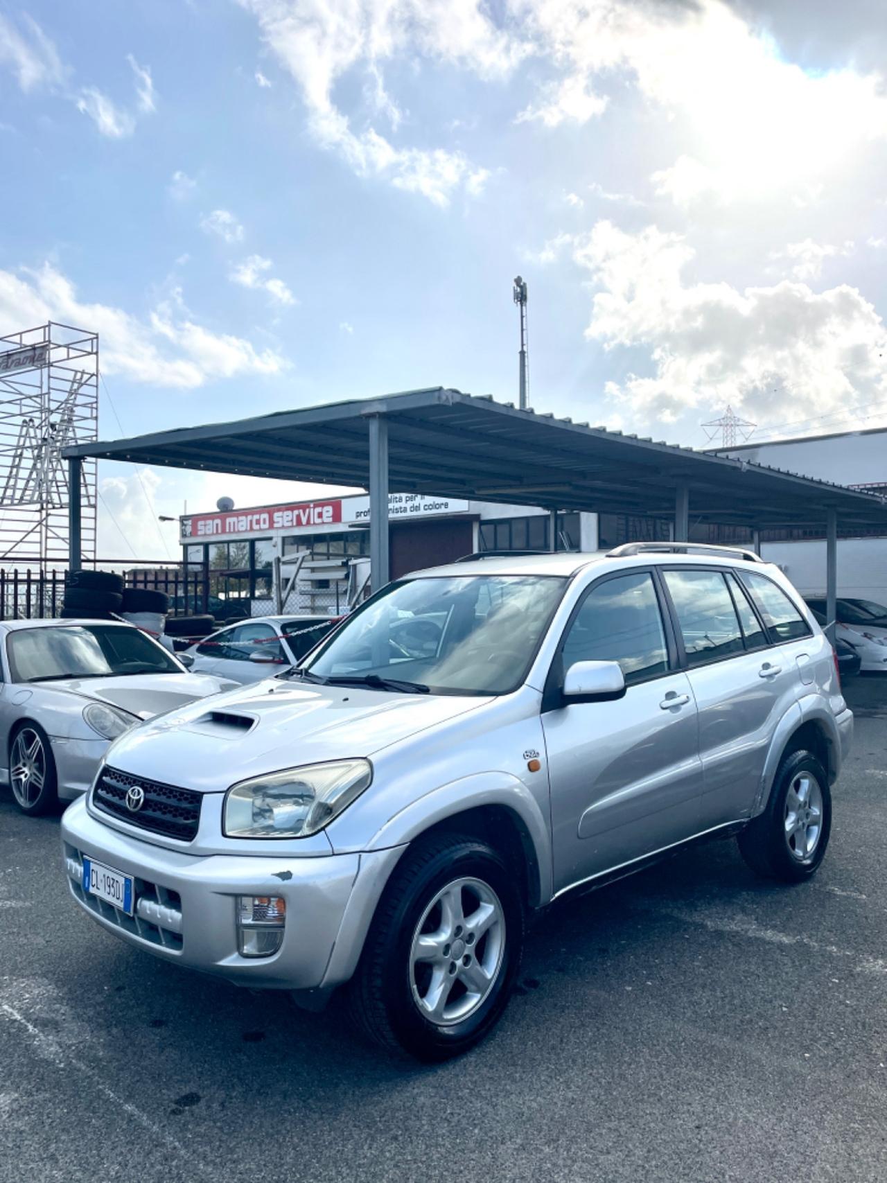 Toyota RAV4 2.0 TDI 4x4 - Gancio traino