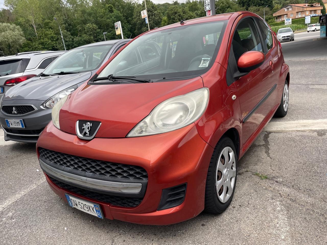 Peugeot 107 1.0 68CV 3p. Sweet Years