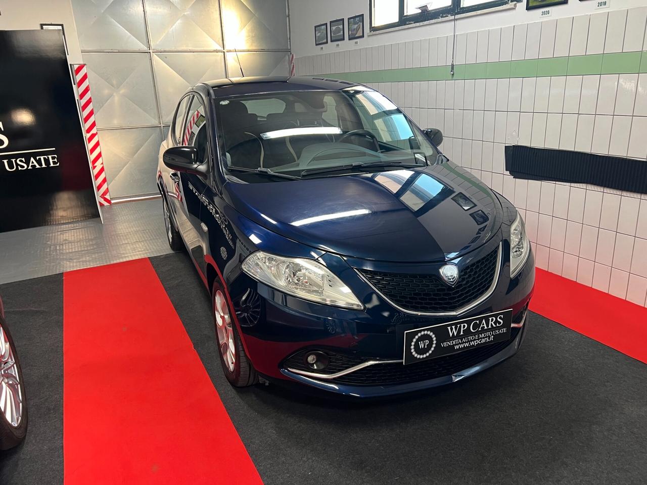 Lancia Ypsilon 1.2 69 CV 5 porte GPL Ecochic Gold