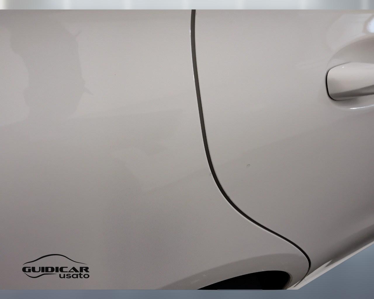 Mercedes-Benz Classe B - W247 2018 - B 180 d Sport Plus auto