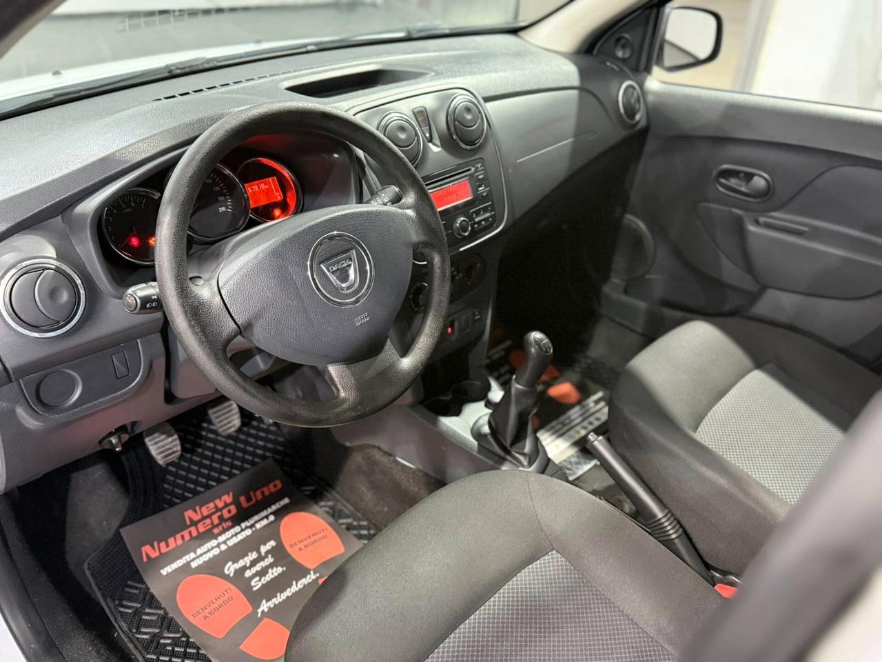 Dacia Sandero 1.2 benzina 75CV Serie Speciale Laureate Family