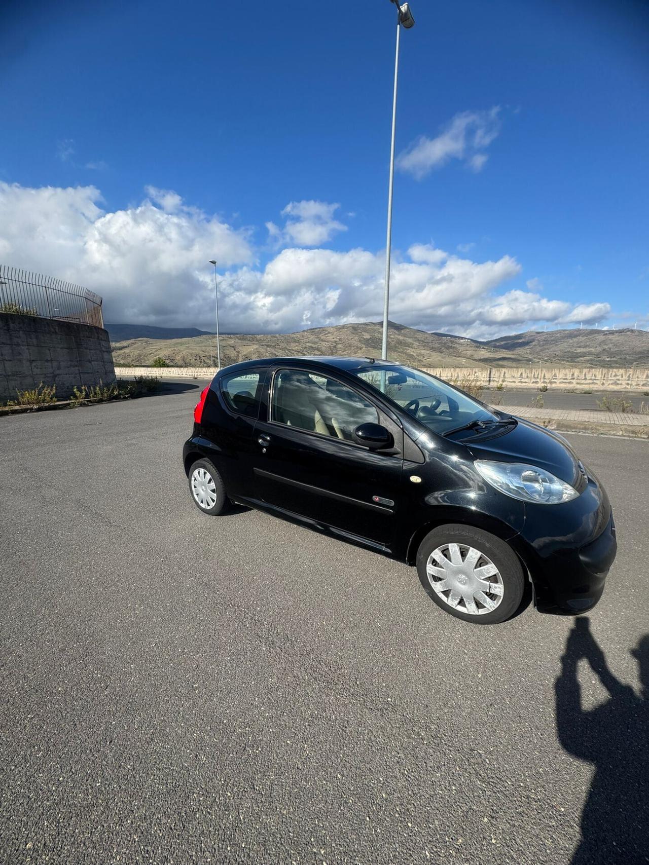 Peugeot 107 1.4 HDi 3p. Sweet Years