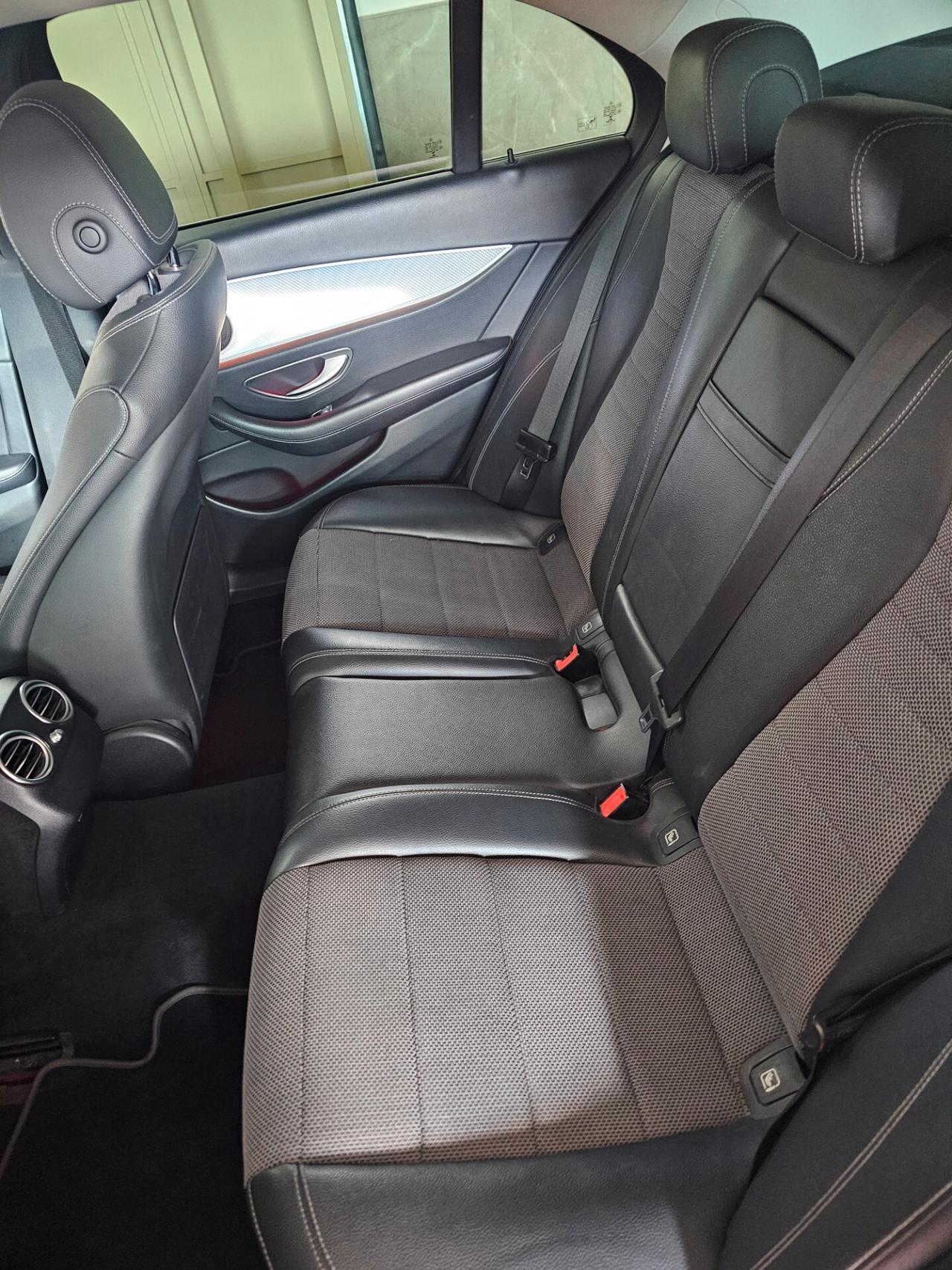 Mercedes-benz E 200 d Auto Premium Plus