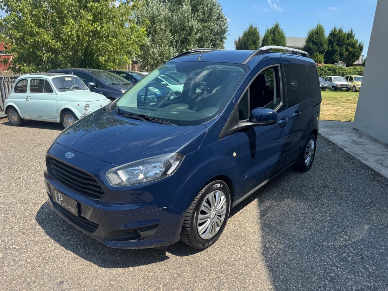 Ford Tourneo Courier 1.5 TDCI 95 CV Plus