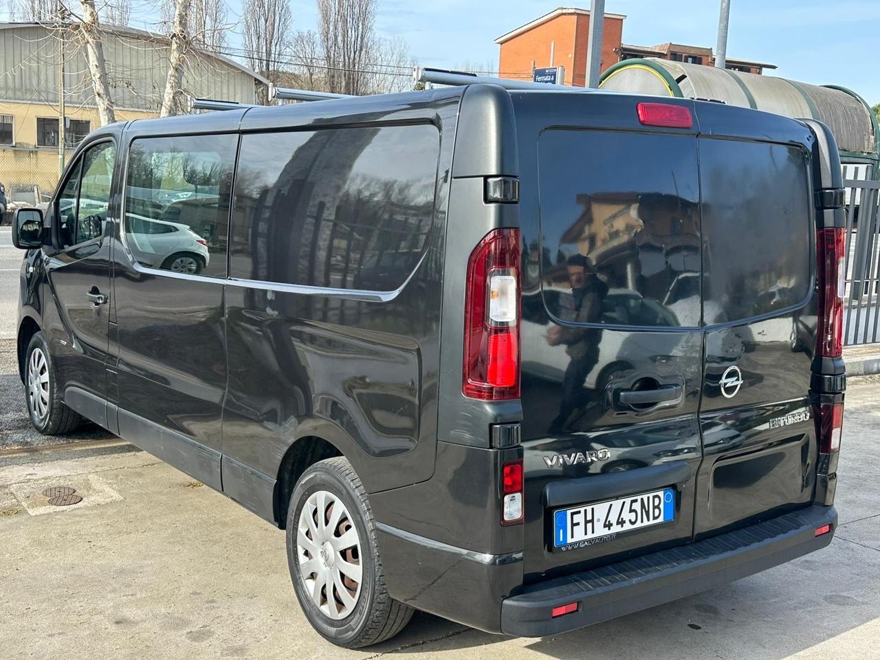 Opel Vivaro 6 posti 1.6 diesel