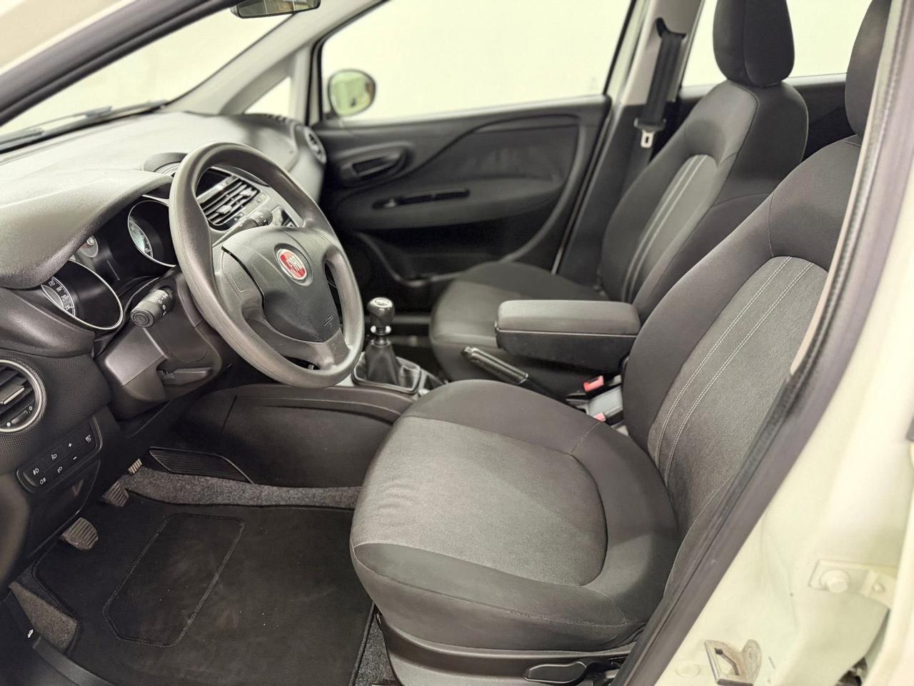 FIAT PUNTO (anno 2015)