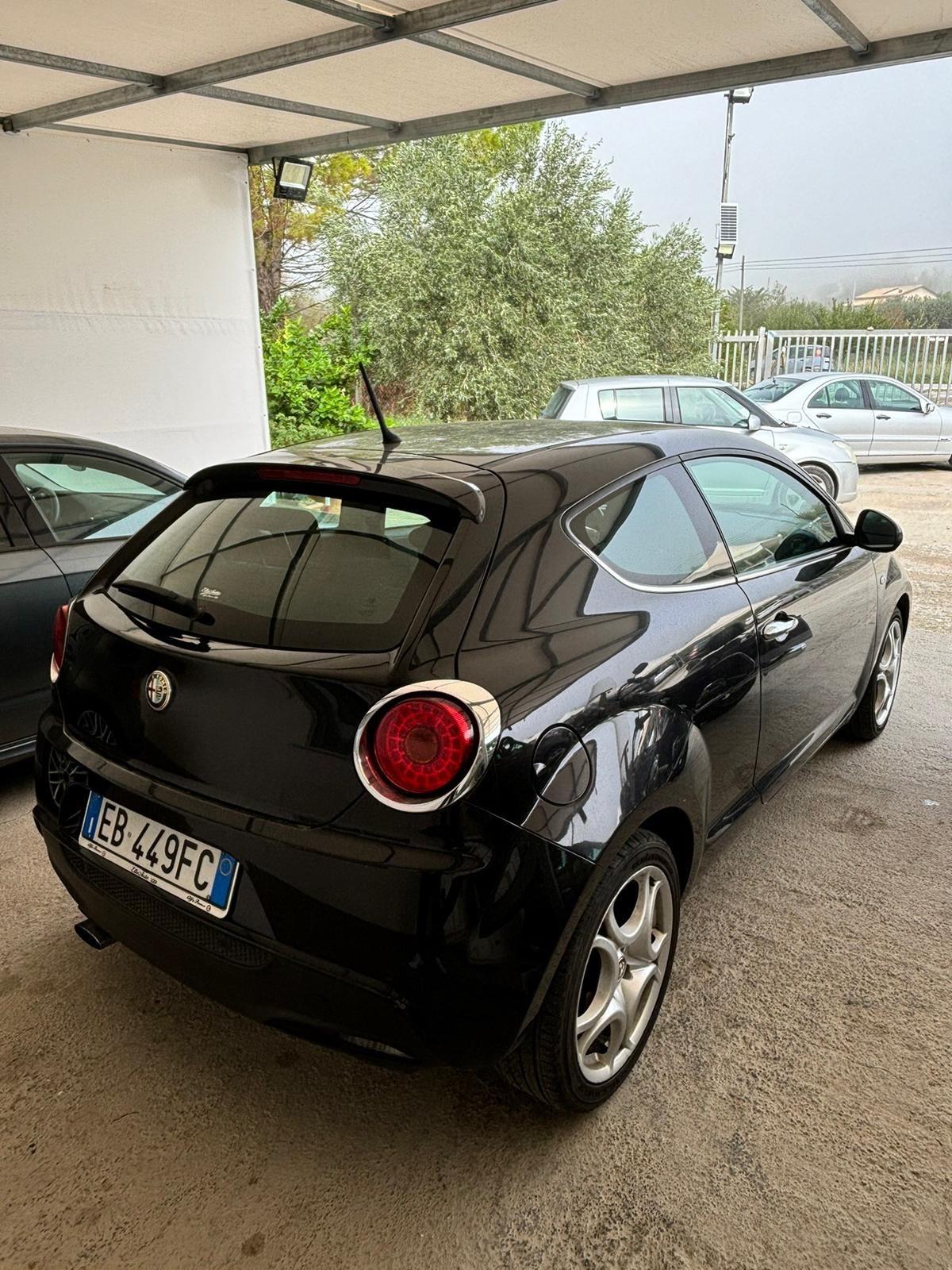 Alfa Romeo MiTo 1.3 JTDm-2 95 CV S&S Distinctive Sport Pack