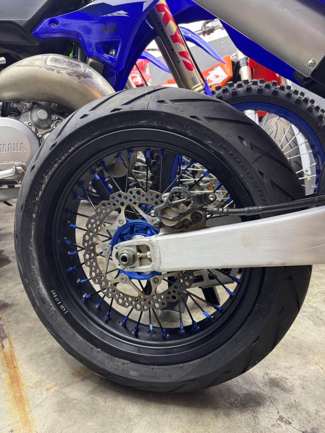 Yamaha YZ 125