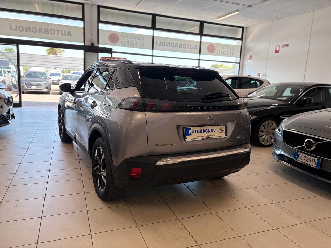 Peugeot 2008 GT motore elettrico 136 CV SPOTICAR