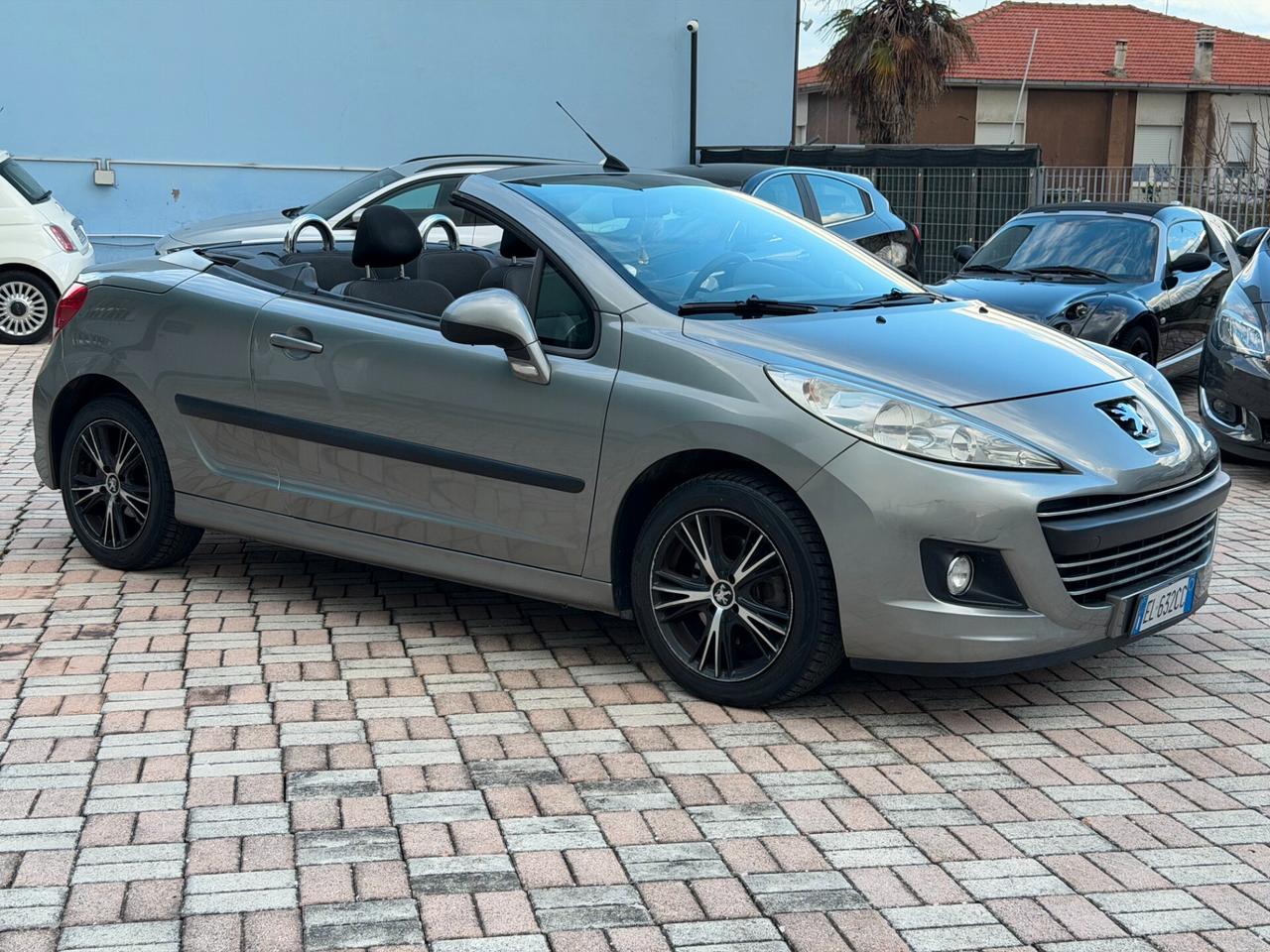 Peugeot 207 1.6 8V HDi 112CV CC Allure