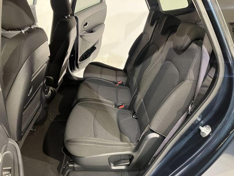 KIA Carens 1.7 CRDi 115 CV Business Class 7 posti