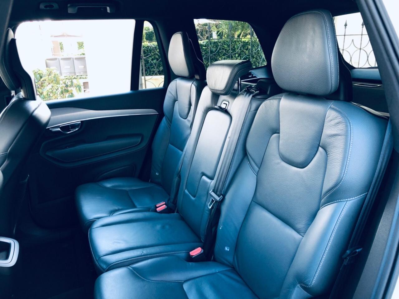 Volvo XC90 B5 (d) hybrid AWD7 posti Momentum telec