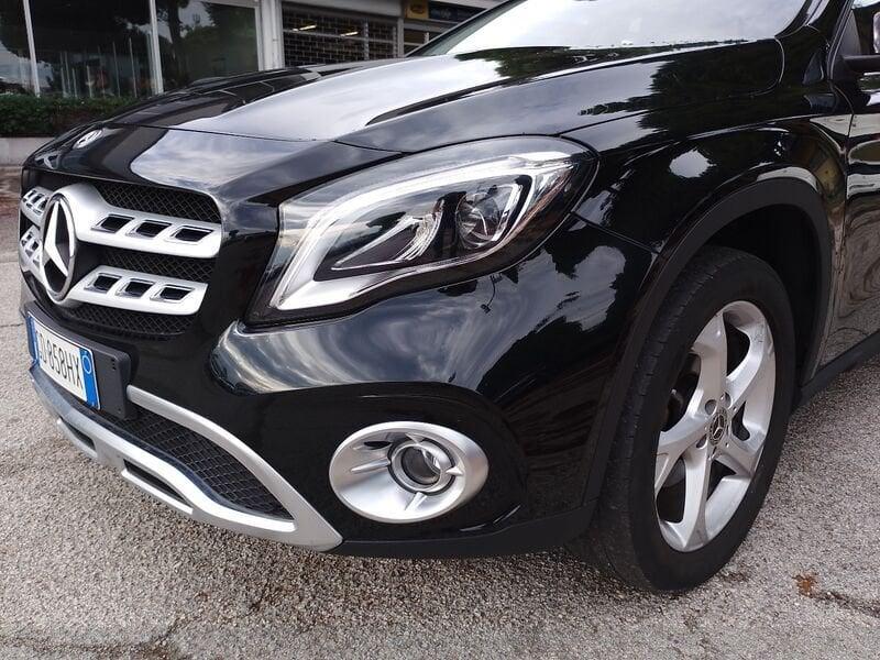Mercedes-Benz GLA GLA-X156 2017 Benzina 180 Sport