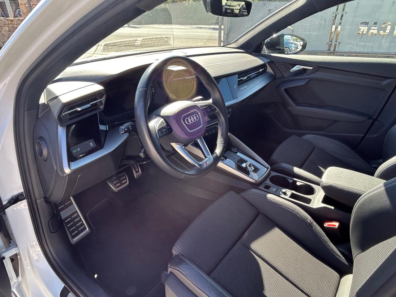 Audi A3 SPB 40 TDI quattro S tronic Business Advanced