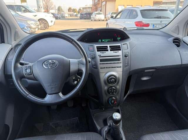 Toyota Yaris Yaris 5p 1.0