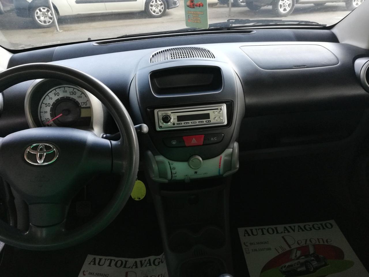 Toyota Aygo 1.0 12V VVT-i 5 porte