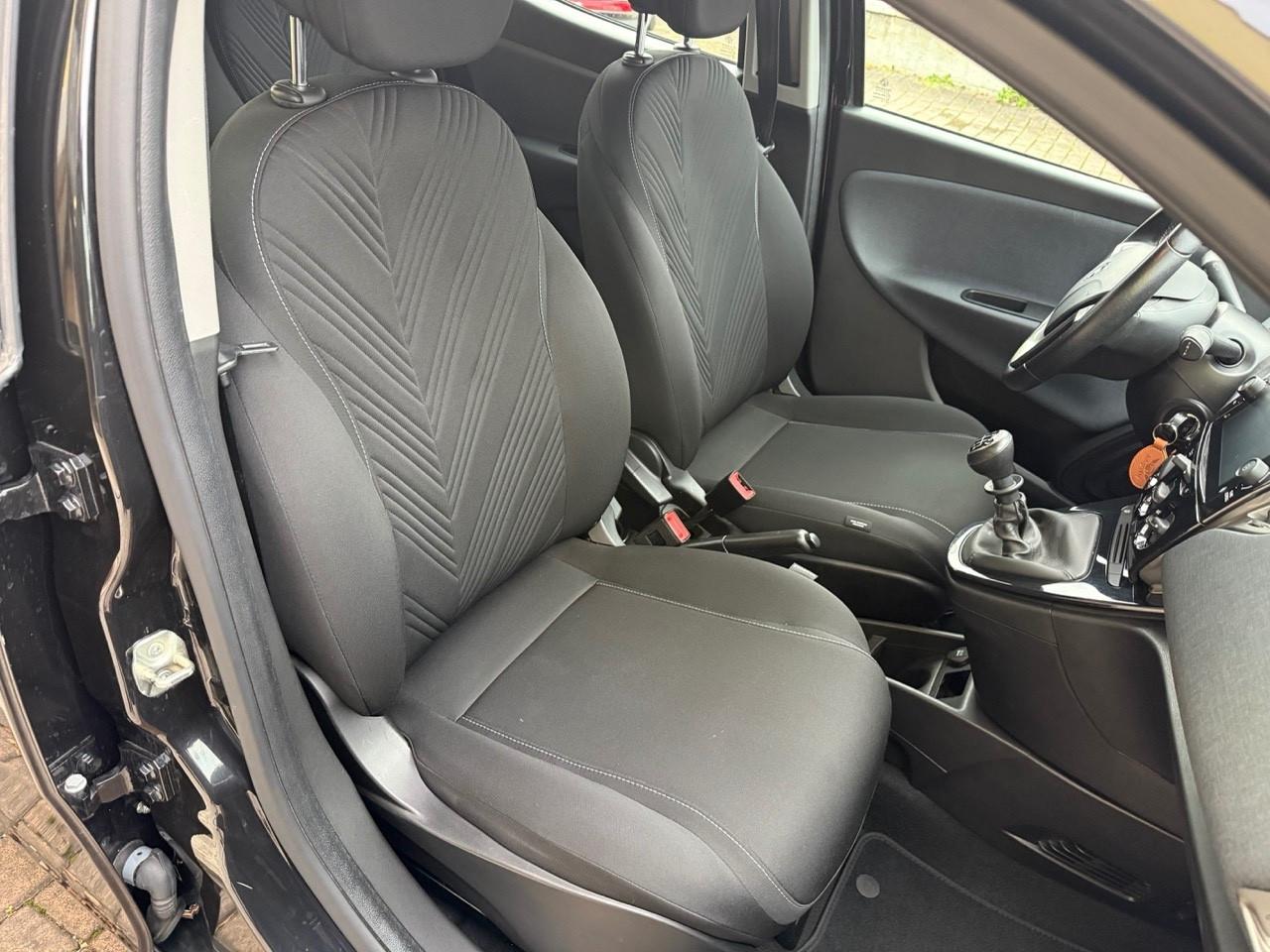 Lancia Ypsilon 1.0 FireFly 5 porte S&S Hybrid Gold SOLI 5MILA KM