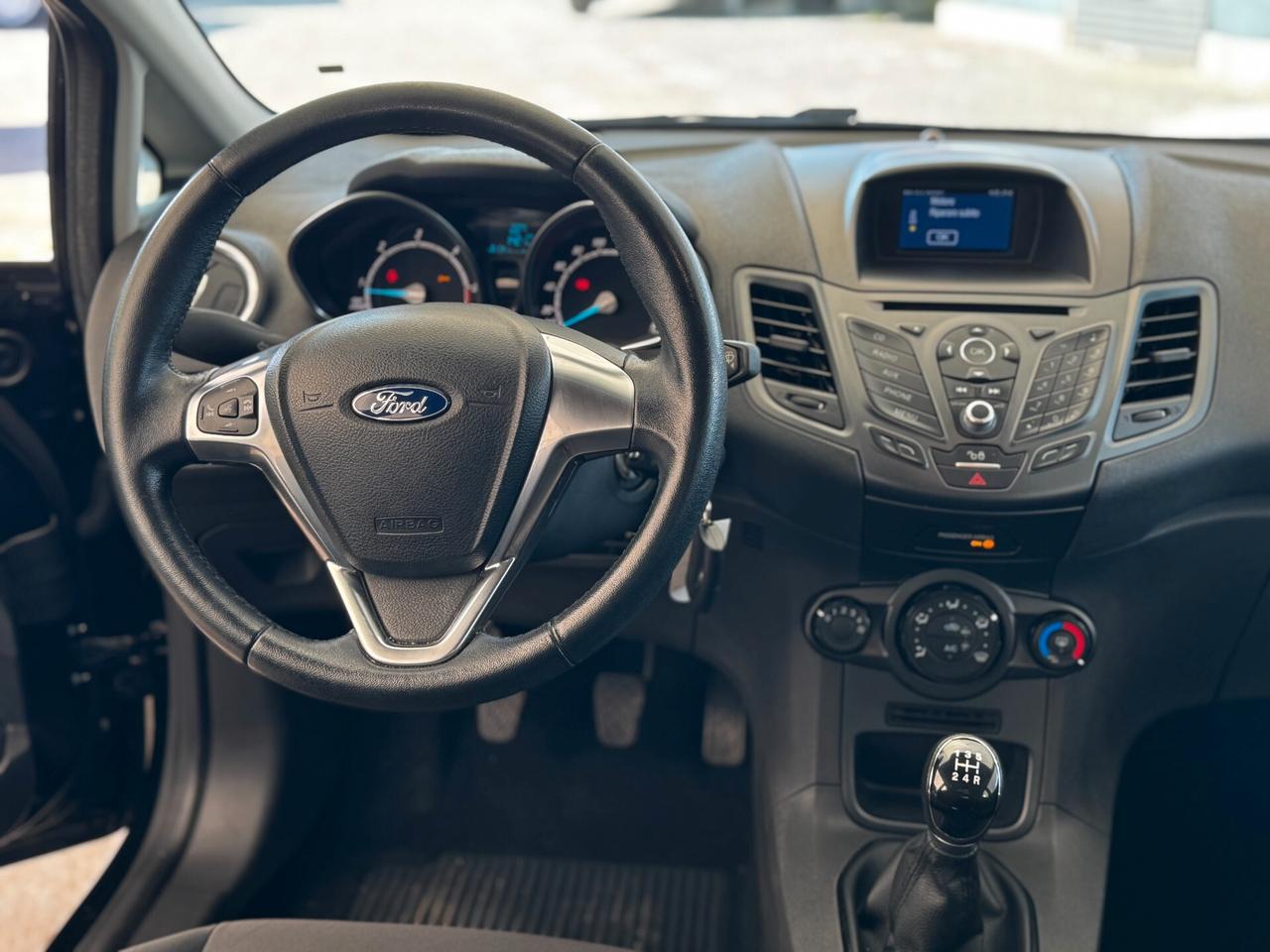 Ford Fiesta 1.5 TDCi 75CV Business - 2017